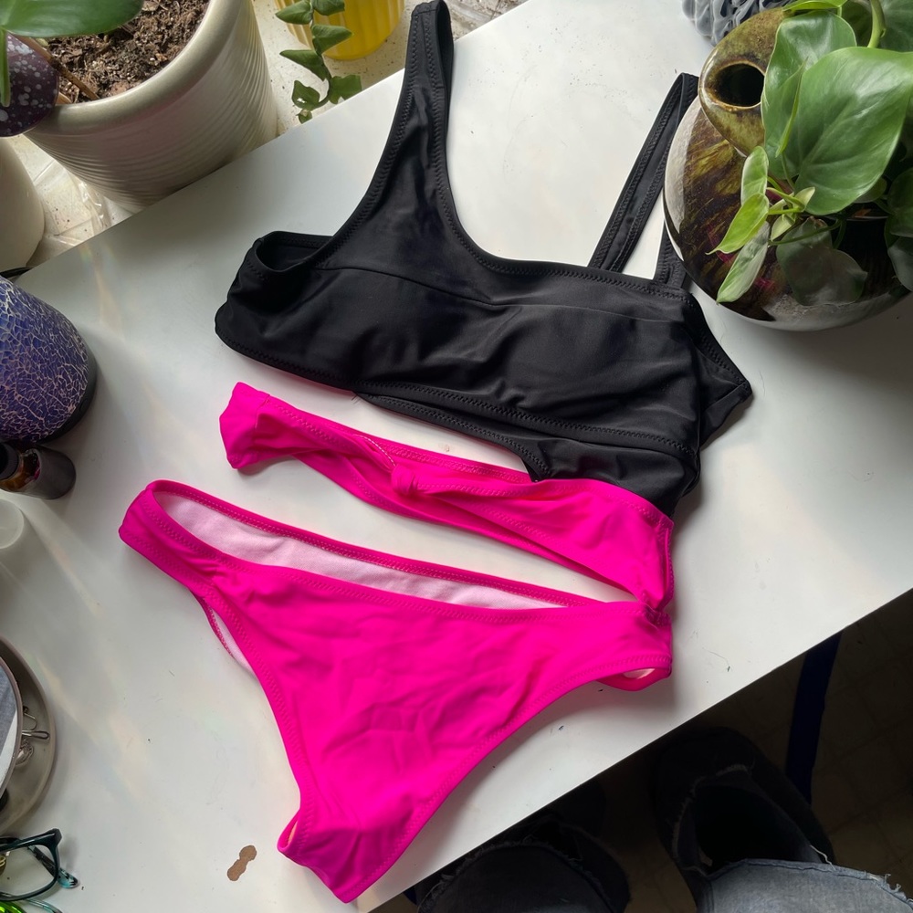 Cut-out Swimsuit